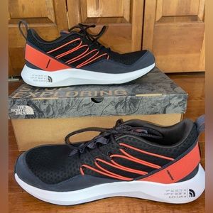 NORTH FACE ATHLETIC SHOES